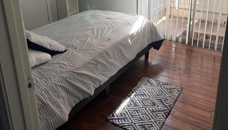 Felix's room