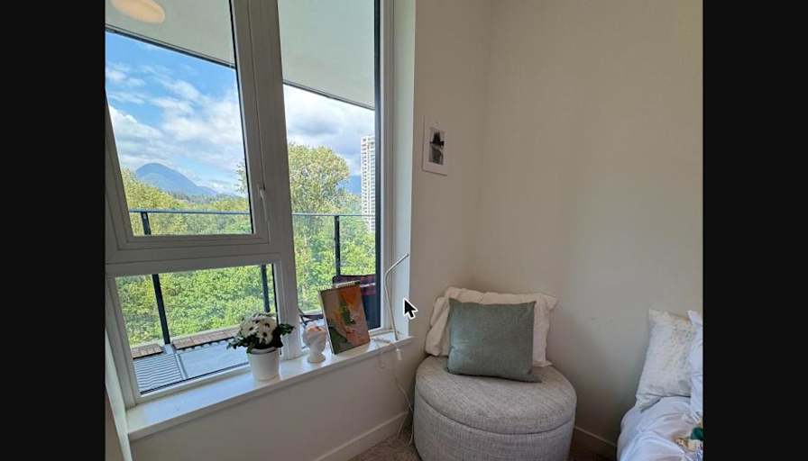 Van House's room