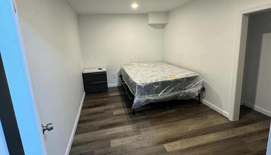 Sean Price's room