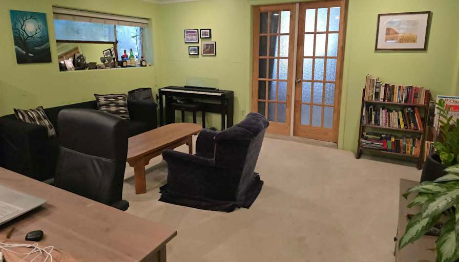 Tony's room
