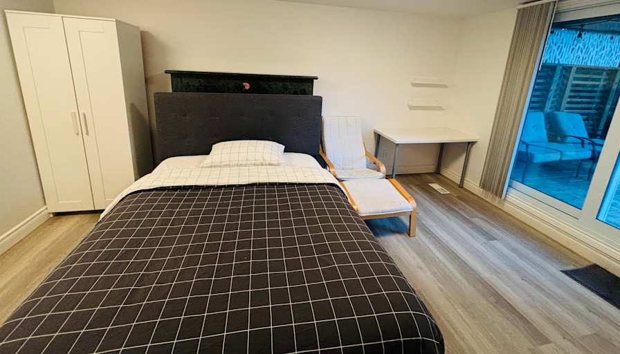 TRAN's room