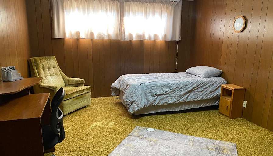 Manijeh's room