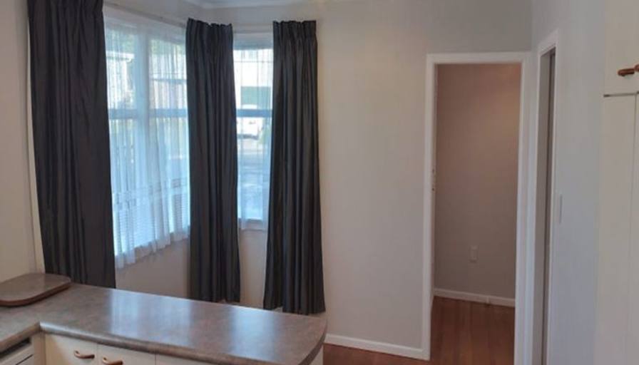 Louis's room