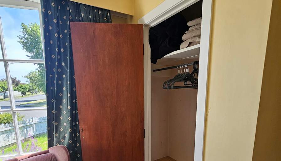 Himi's room