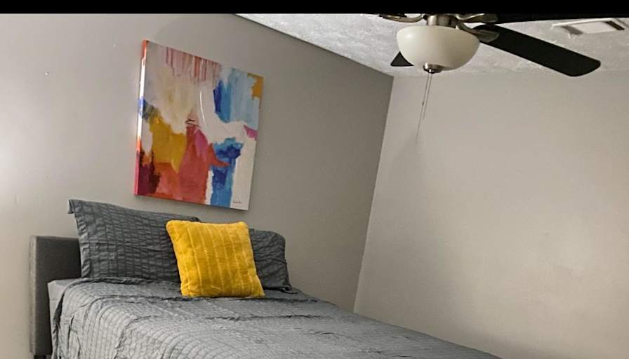 PadSplit's room