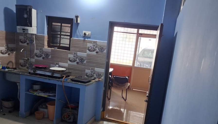 Kumar's room