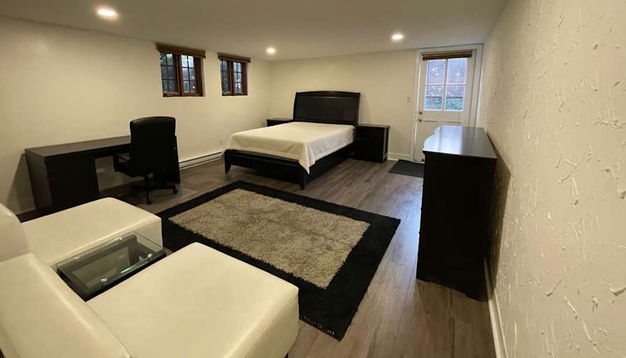 Serge's room