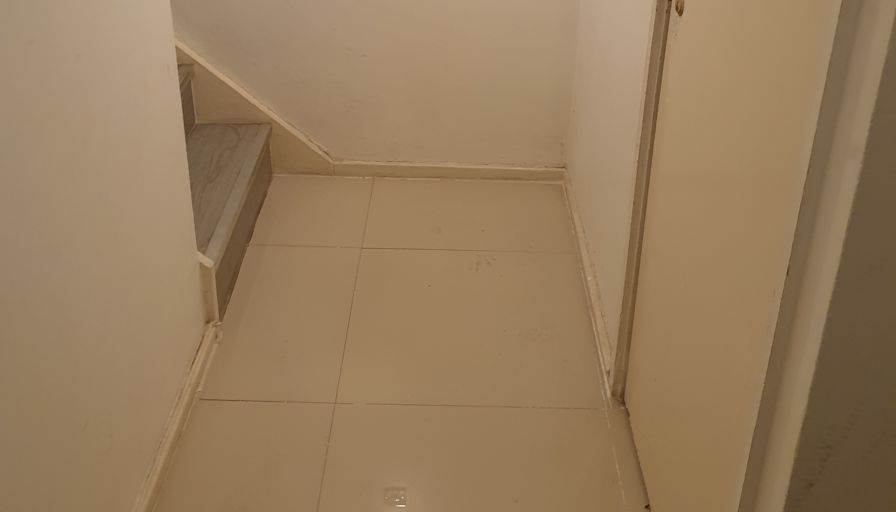 Nashaat's room