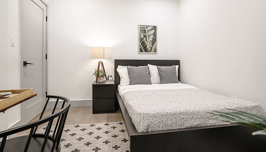 Sam June's room