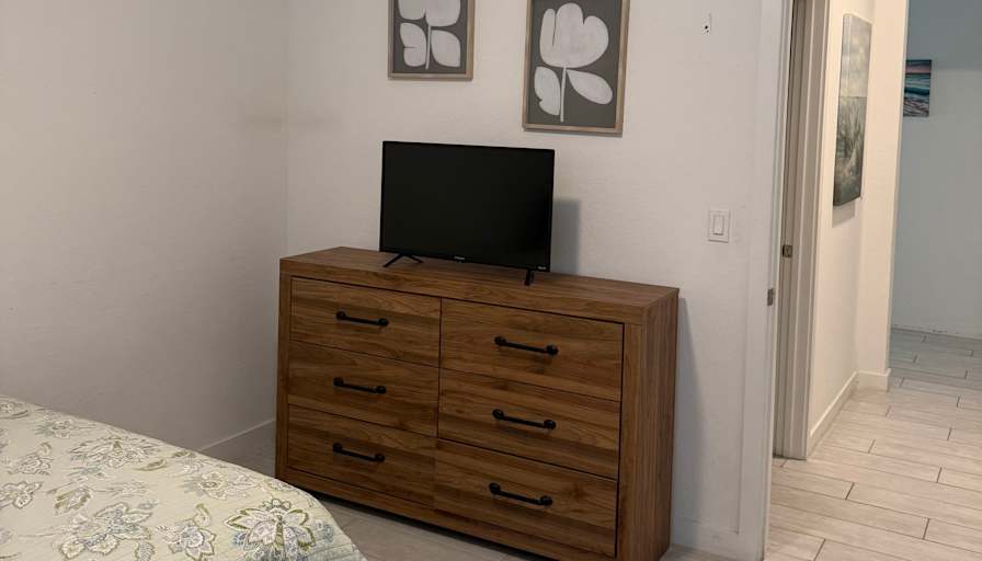 Jenny's room