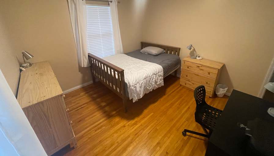 Long's room