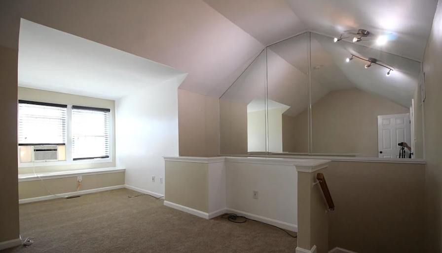 Darius's room