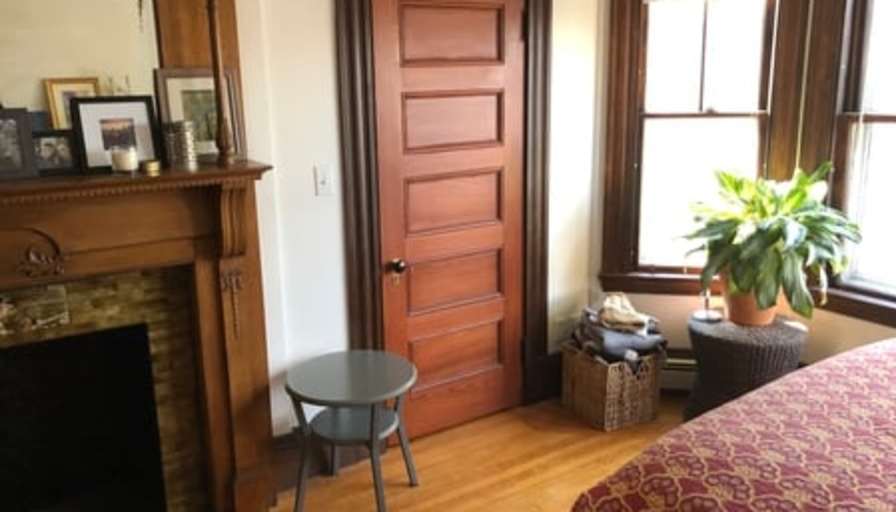 Paulina's room