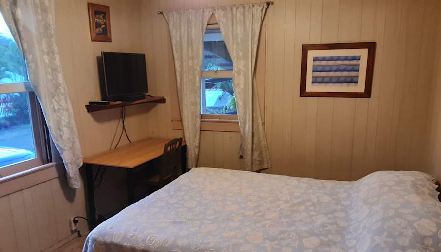 Greg's room