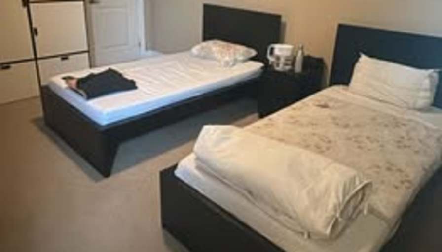 RYJAY's room