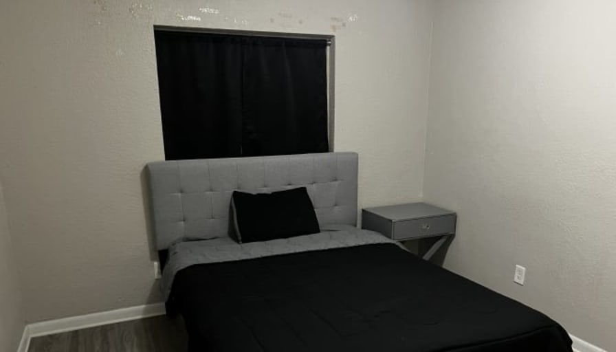 Dougie's room