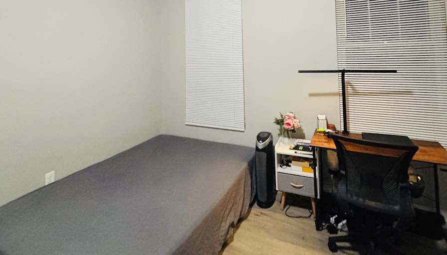 Anh's room