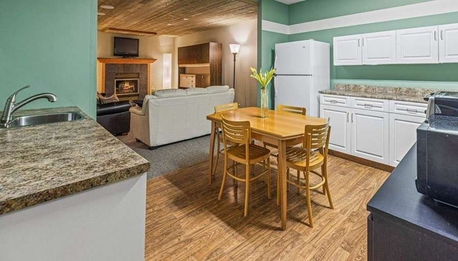 Canmore Room Rental's room