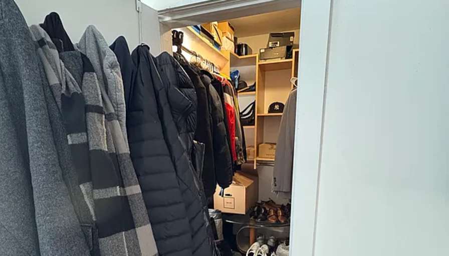 Mandy's room
