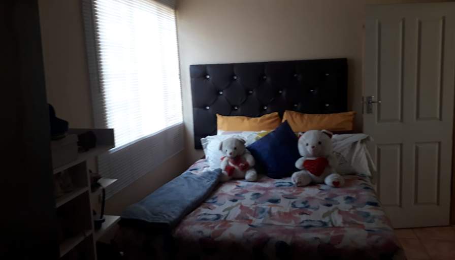 Mukelisiwe's room