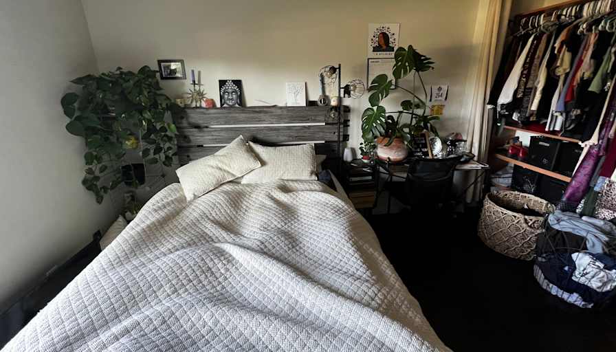 Chloe's room