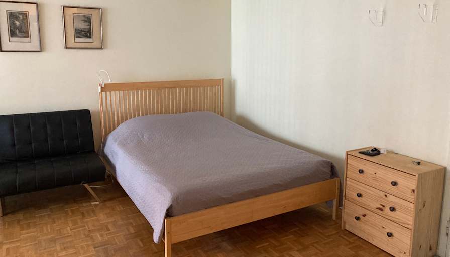 Thea's room