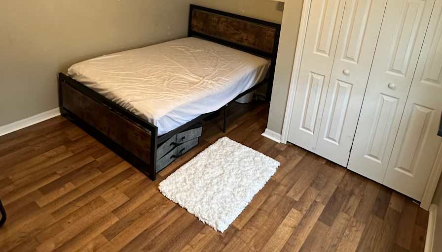 Jose's room