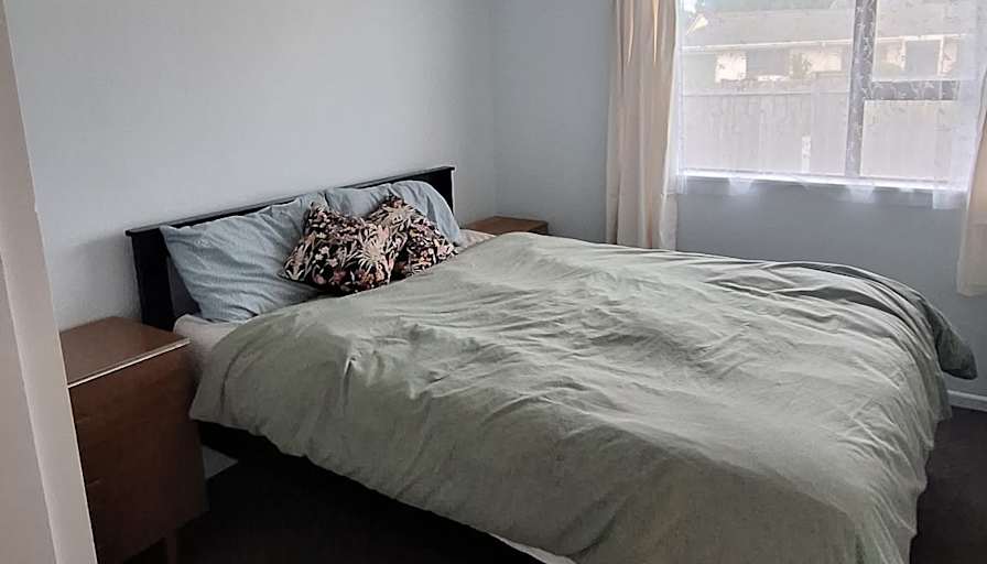 Anna's room