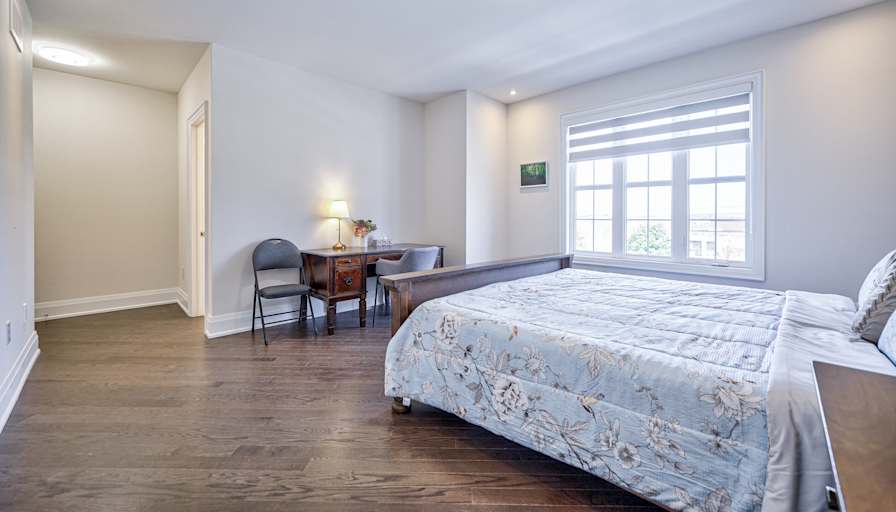 Jenny's room