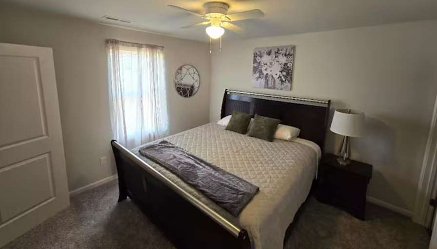 Sara's room