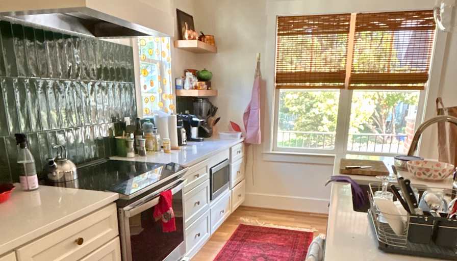 Caroline's room