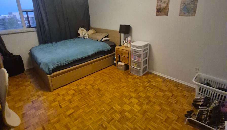 Stephanie's room