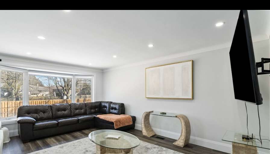Burlington's room