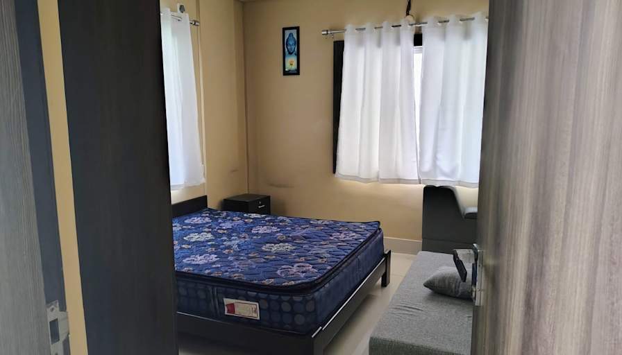 Shumaila's room
