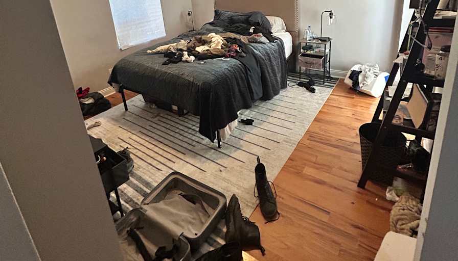 Jon's room