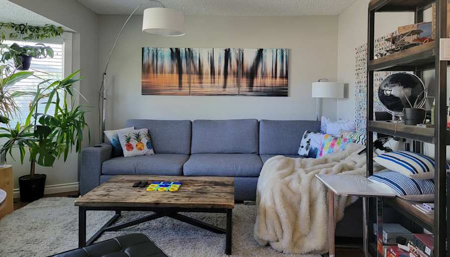 Darren's room