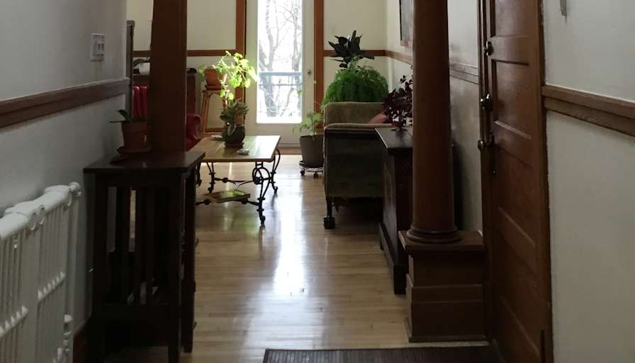 Irem Bekter's room