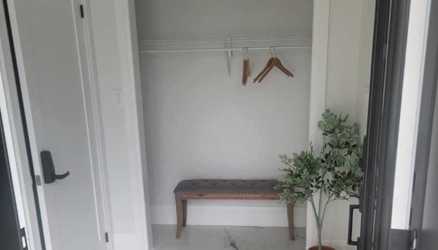Burlington's room