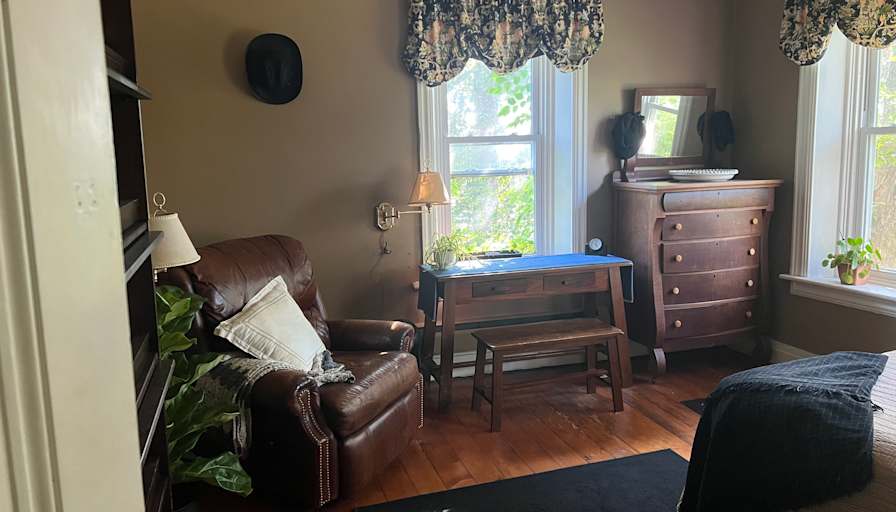 Jacqueline's room