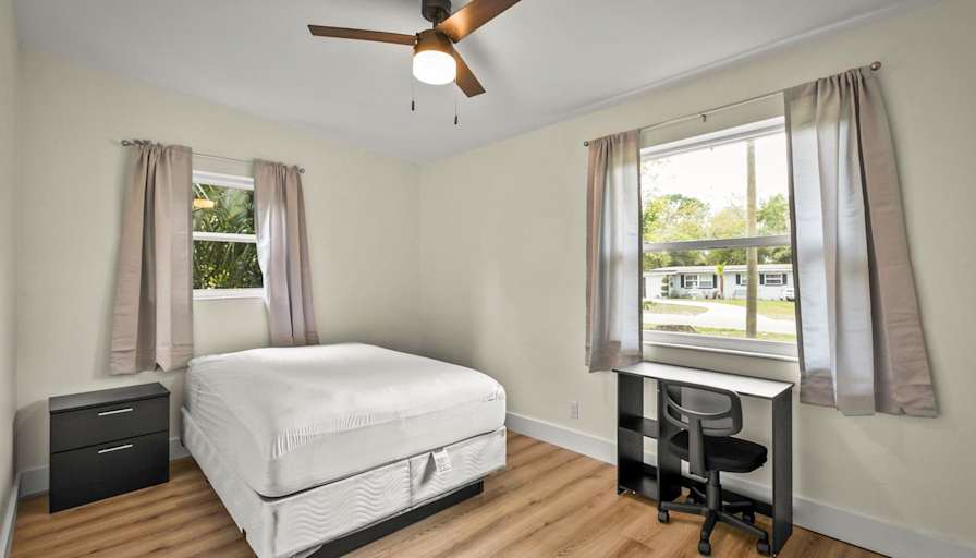 PadSplit's room