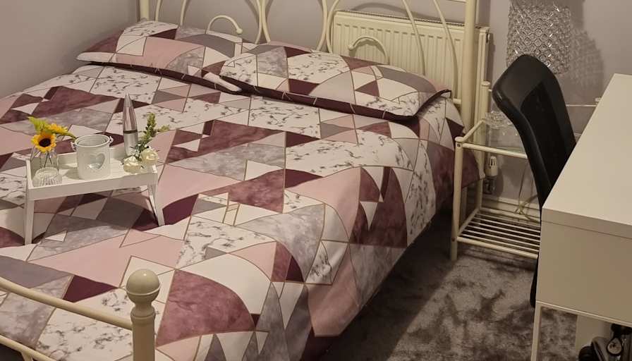 Babur ahmed's room