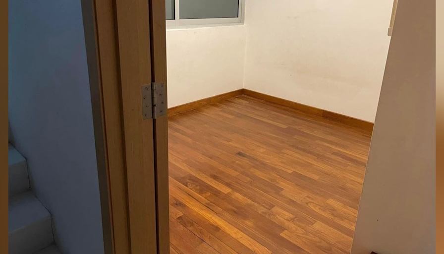 MLrental's room