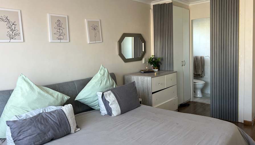 Sanelisiwe Noluthando Igboanugo's room