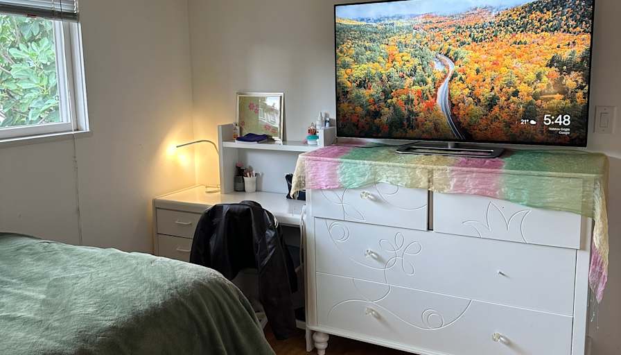 Jett's room