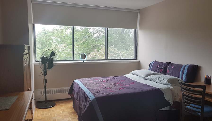 eric's room