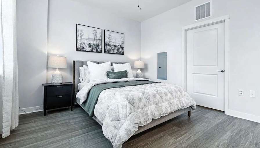 Darren's room