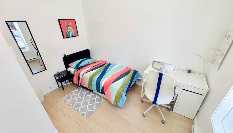 Stéphanie's room