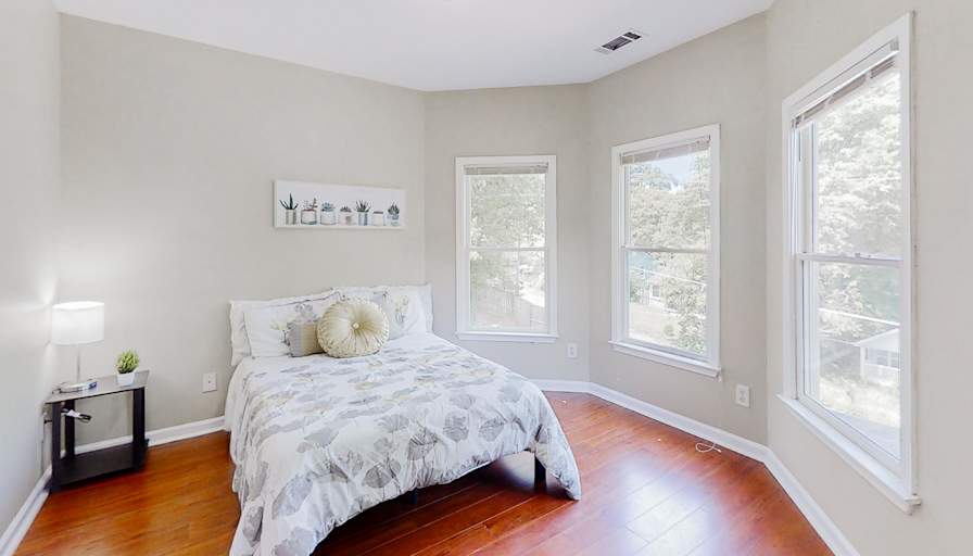 PadSplit's room