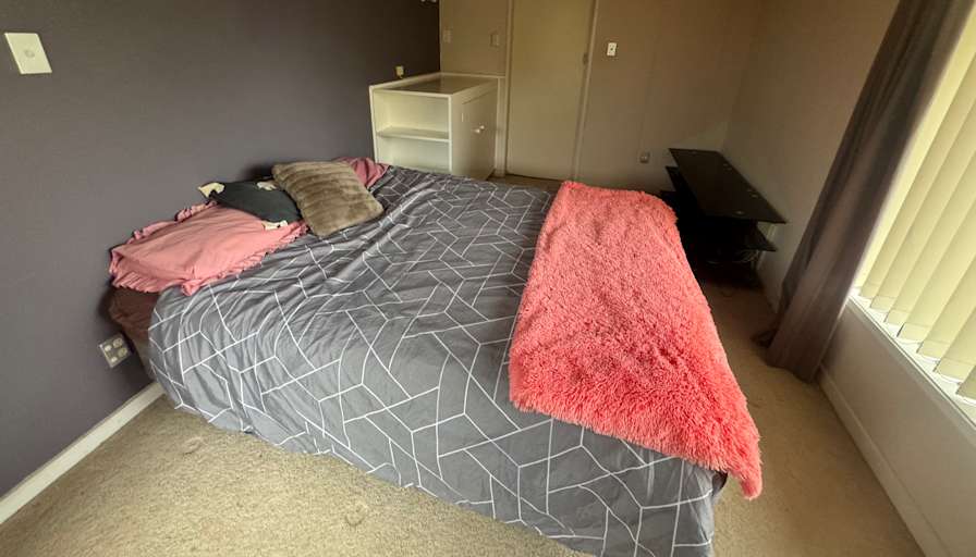 Lisa's room