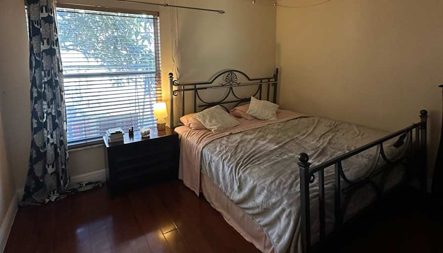 jacques's room